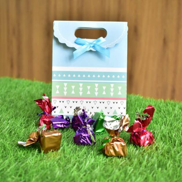 Decorative chocolate bag
