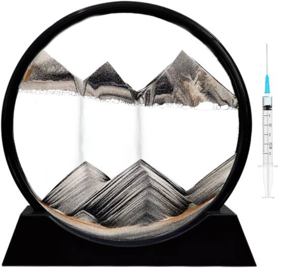 Moving Sand Art